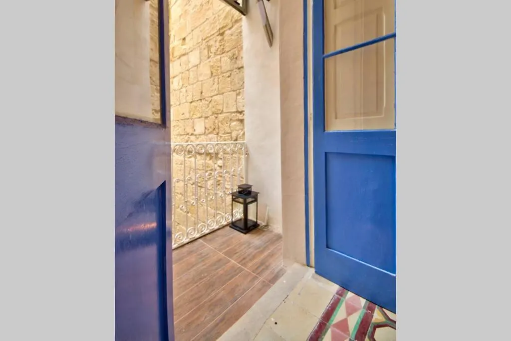 Valletta Art House - Retro Bordello 0*,